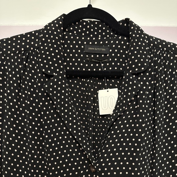 POLKA DOT BUTTON UP MIDI-DRESS - Picture 2 of 4